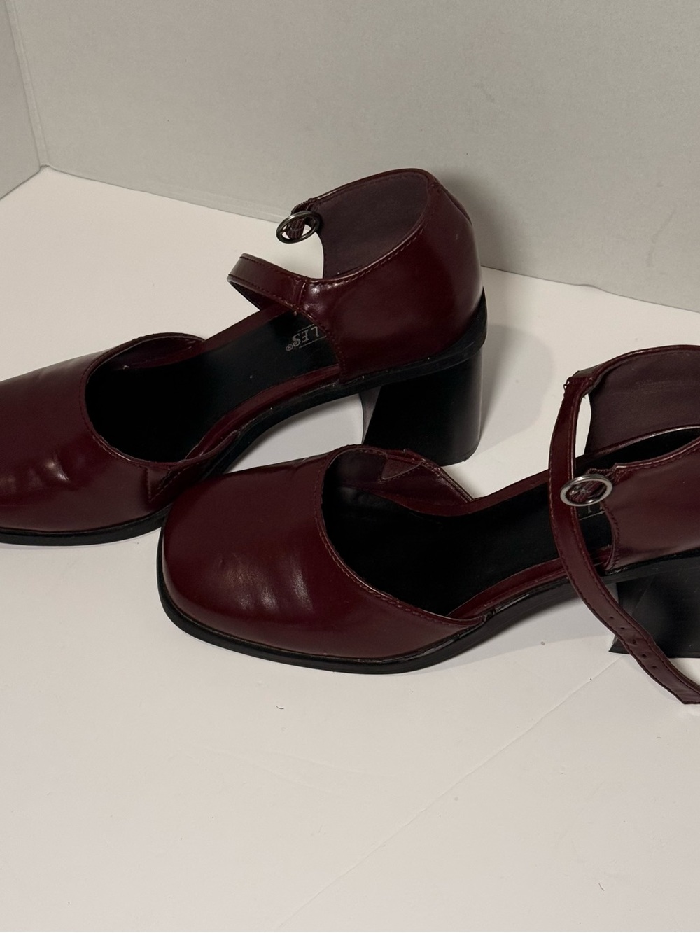 Seychelles Burgundy Mary Jane Ankle Strap Chunky Block Heel Raquel Sz 6.5 Goth - Picture 2 of 8